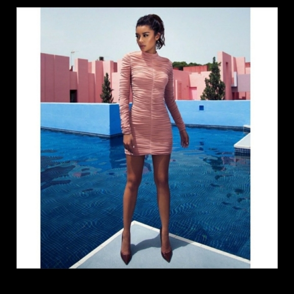 Nwt House of CB Soleil dress ruched size XS - Picture 10 of 11